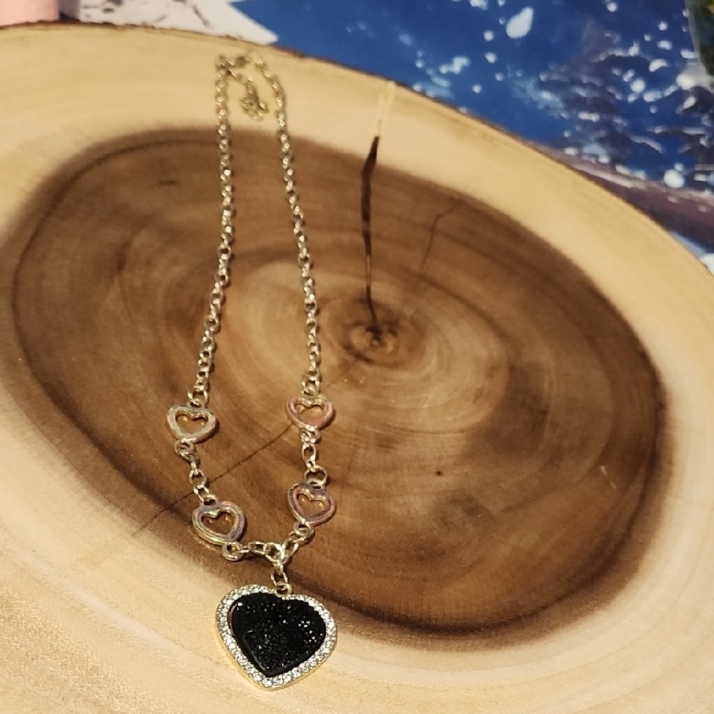 Gold Heart Pendant Necklace